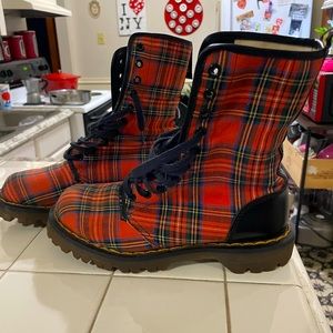 *RARE* Authentic Doc Martens from England - limited edition Trash & Vaudeville